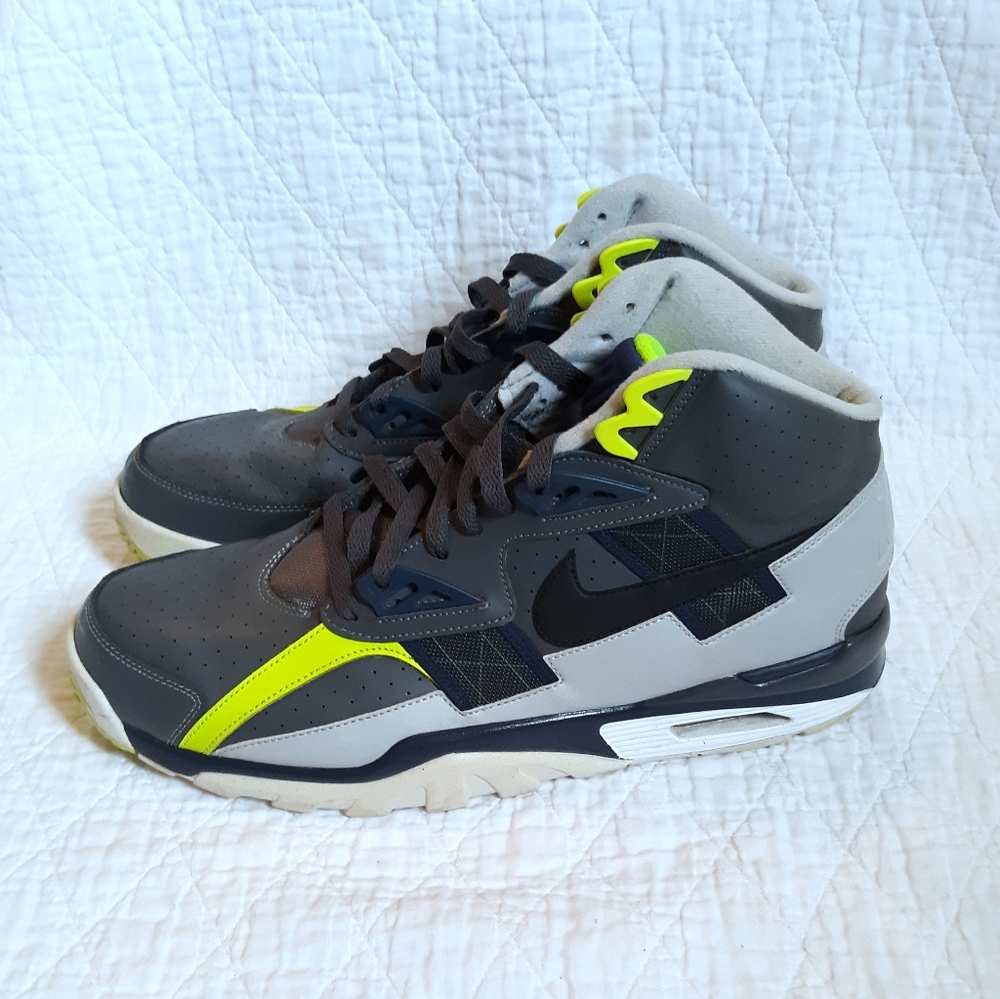 Mens Nike Air Hightop Basketball Shoes Size 13 - Picture 3 of 6